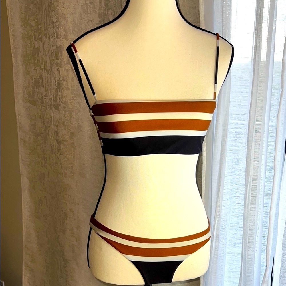 SAME Swin Bikini Set